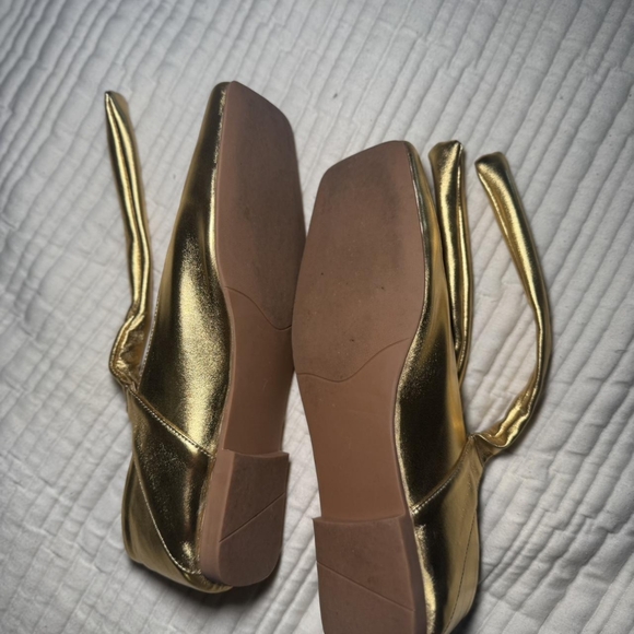 Zara Gold Women's Flats - Picture 2 of 4